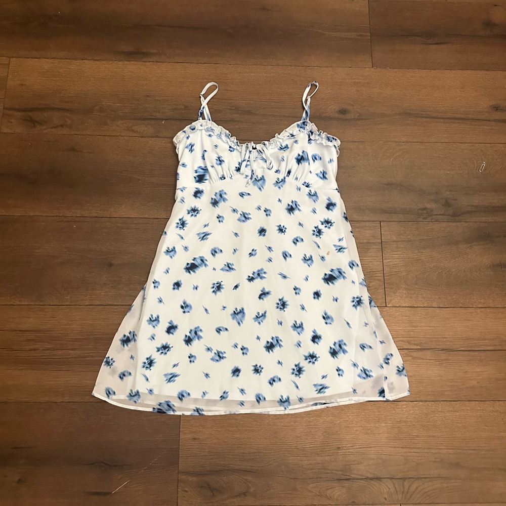 Wild Fable Blue Floral Chemise